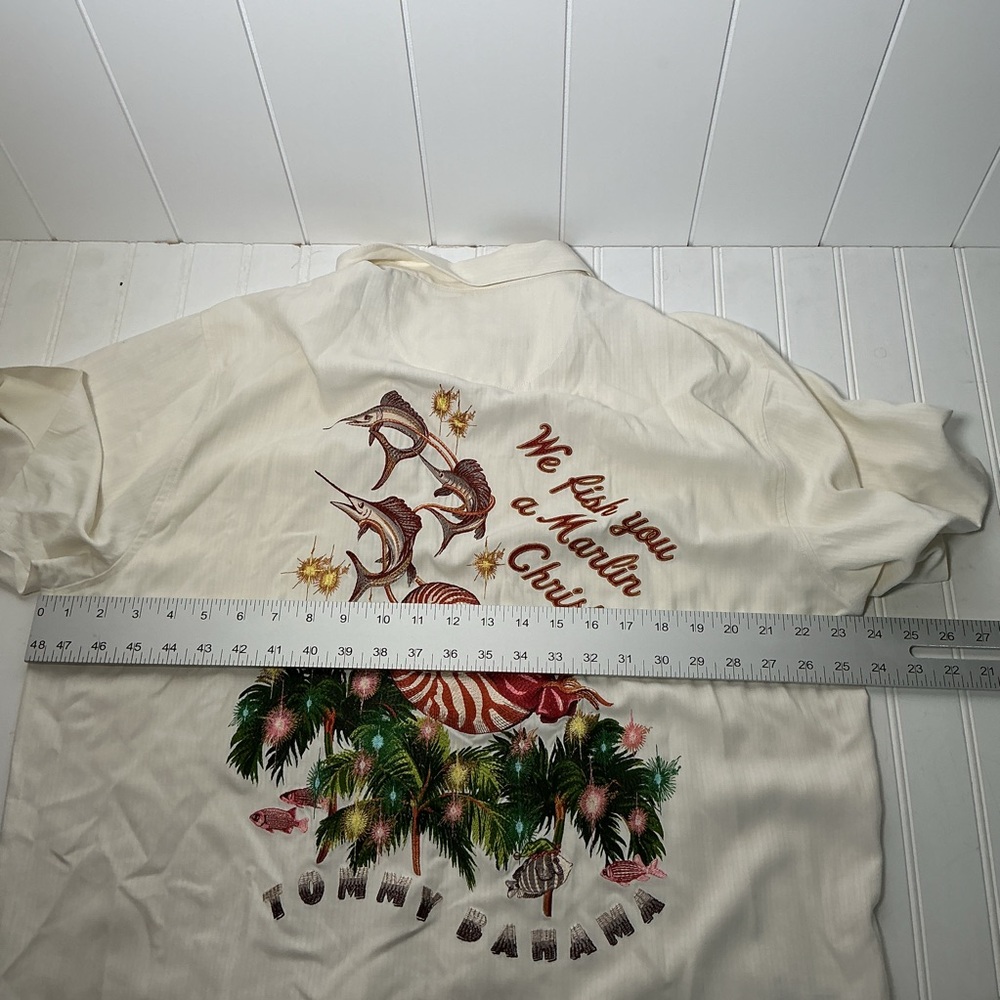 Tommy Bahama Hawaiian Silk We Fish You A Marlin Xmas Embroidered Shirt Men’s LG - Picture 7 of 8